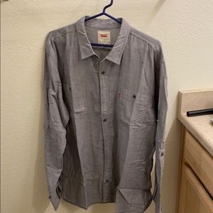 Levi’s long sleeve